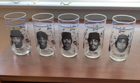 1982 MLB Los Angeles Dodgers The Boys Set of 5 Drinking Glasses Vintage Baseball Cover