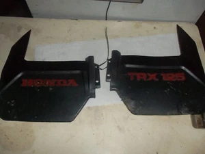PAIR OF OEM HONDA ATC 125M TRX 125 1984-86 MUD FLAPS BACK FLAP SPLASH GUARDS - Picture 1 of 4