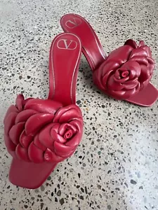 Valentino Garavani Atelier 03 Rose Edition Mules in Red Size IT40 - Picture 1 of 11