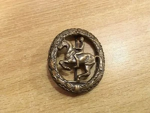 GERMAN BRONZE NATIONAL FEDERATION HORSEMANS BADGE MAKER MARKED 1 CLASS - Picture 1 of 5
