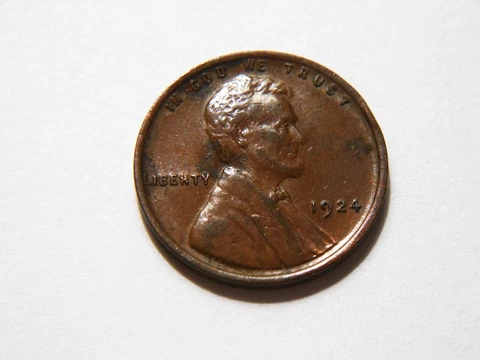 1924-P AU-/XF+ Lincoln Wheat Cent,  Nice Better Grade Coin for a collection Cover