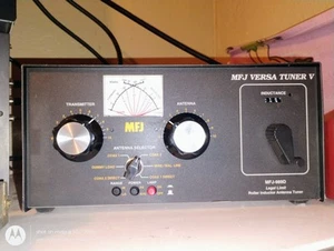 MFJ-989D VERSA TUNER V ROLLER INDUCTOR TUNER. Works Perfect. Meter Light Is Out. - Picture 1 of 4