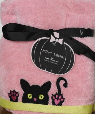 Betsey Johnson Hand Towels Black Cat on Pink Set of 2 NEW - Image 1 of 4