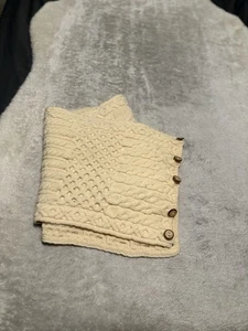 Carraig Donn Scarf Merino Wool Cable Knit Made In Ireland Button Wide Casual - Picture 1 of 4