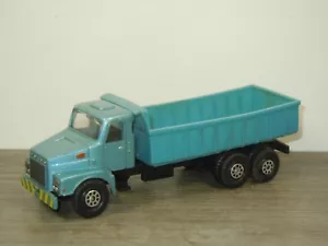 Volvo Tipper Truck - Handic - Length 15cm *70736 - Picture 1 of 7