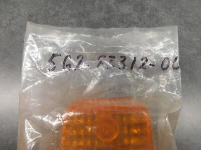 Lente de señal de giro de repuesto ámbar Yamaha NOS FJ1100 XJ750 5G2-83312-00 2330   Foto 1 de 4