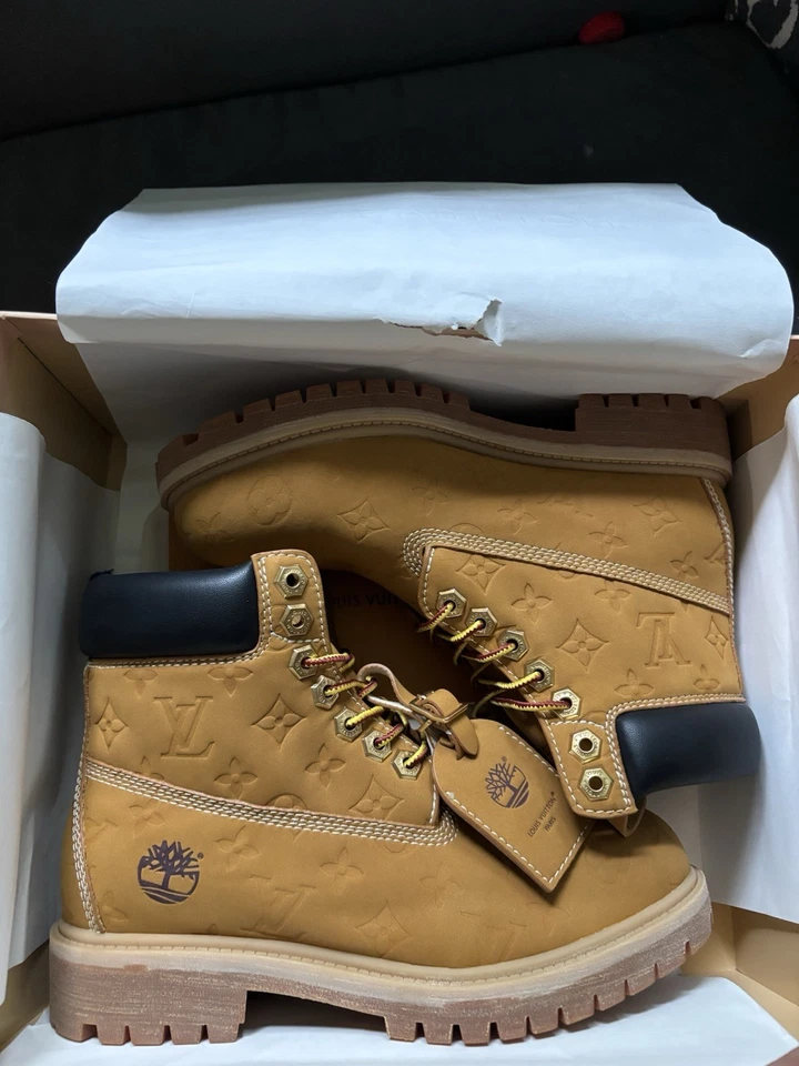 Louis Vuitton X Timberland Monogram 6 Inch Boots-size 9-wheat- Damaged Box - Image 1 of 4