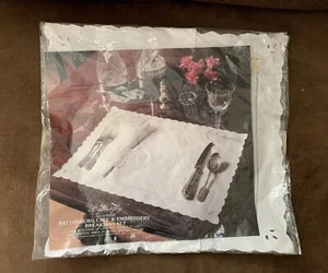 (2) “Butterfly” Battenburg Lace & Embroidery Breakfast Set Placemat & Napkin - Picture 1 of 4