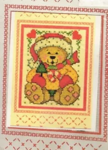 Vintage Design Works Cross Stitch Christmas Greeting Card Kit Sitting Teddy - Picture 1 of 3