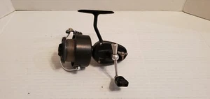 Carrete de pesca de agua salada Garcia Mitchell #300 de colección hecho en Francia funciona bien - Imagen 1 de 4