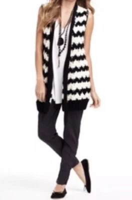 Chaleco Suéter Calypso St. Barth Teriana Crochet Blanco y Negro Largo Frente Abierto Pequeño Foto 1 de 4