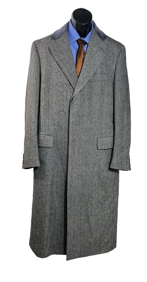 Paul Stuart Herringbone Overcoat  Mens 41 Long Black & White  Wool Velvet Collar - Image 1 of 4