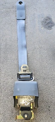 92-96 1993 FORD F150 250 350 CINTURÓN SEGURIDAD TRASERO IZQUIERDO RETRACTOR GRIS CABINA EXTENDIDA Foto 1 de 4