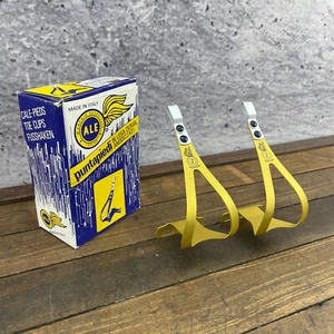 Vintage ALE Reg Pedal Toe Clips Medium Gold NOS Italy Tipo Anodized Eroica - Picture 1 of 16