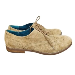Cynthia Rowley Shoes Womens 8.5 Bucks Oxfords Tan Suede Lace Up Wingtips - Picture 1 of 11