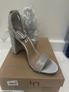 Steve Madden Womens Carrson Gray Ankle Strap Heels Size 7 M - Picture 1 of 9