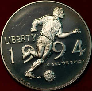 Uncirculated Proof 1994 World Cup Soccer Clad Comm Half Dollar - Picture 1 of 2