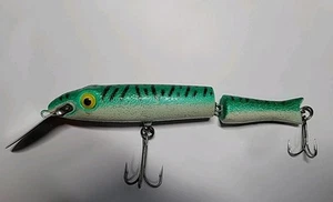 REBEL JAWBREAKER STAINLESS JOINTED MUSKY Fishing Lure SALTWATER MUSKIE DIVER BIG - Picture 1 of 6