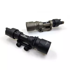 Linterna táctica constante y momentánea con luz LED para arma SOTAC GEAR M951 - Imagen 1 de 16