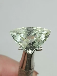 Spodumene Green 8.25 TCW Triangular Cut Faceted Gemstone - Picture 1 of 12