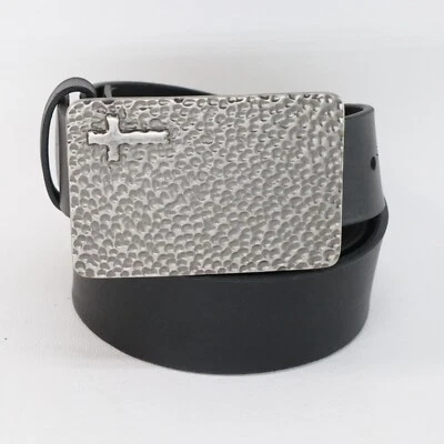 Cinturón martillado para mujer negro imitación cuero plateado hebilla trenzada cruz motociclista Foto 1 de 4