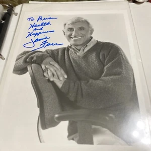Jamie Farr Autographed 8 x 10 Photo Klinger from MASH  - Picture 1 of 1