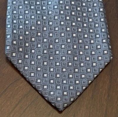 Corbata de cuello para hombre Dkny gris 100 % seda hecha en China Foto 1 de 4