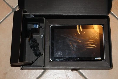 HP ElitePad 900 - Model HSTNN-C75C TOUCH TABLET 10.1" Perfetto con Batteria BAD - Immagine 1 di 4