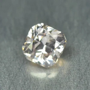 Cuscino 0,05 ct_Diamante rosa naturale non trattato apertura occhi di Argyle - Foto 1 di 2