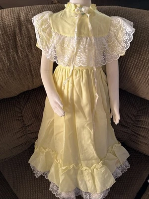 Vestido de fiesta amarillo de colección años 70 para niñas pequeñas organza encaje y pliegues 4T 5T Foto 1 de 4