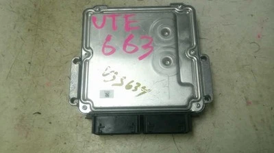Engine ECM Control Module 2.0L 15-19 LINCOLN MKC GR3A-12A650-LB GR3A12A650LB - Image 1 of 4