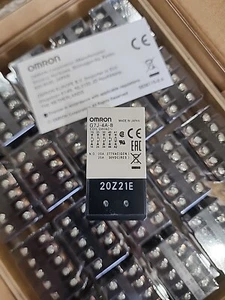 New OEM Omron G7J-4A-B Power Relay Bracket 24VDC General Purpose Relay - Picture 1 of 4