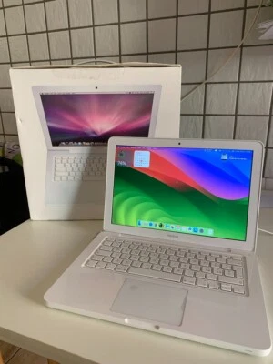 Macbook Bianco/White 13 inch. 2009 - 8gb Ram - 500 Gb SSD. - Immagine 1 di 4