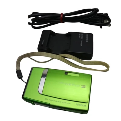 Fujifilm Finepix Z10Fd Green 7.2MP 3x Zoom Compact Digital Camera From Japan - Image 1 of 3