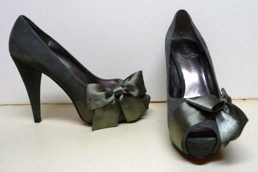 Hilton Paris Women's Destiny-gray suede leather peep toe  shoes-sz-8 1/2 M - Image 1 of 1