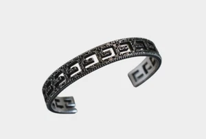 🆕️ Auth GUCCI CUTOUT G AGED 925 STERLING SILVER BANGLE CUFF Bracelet 18 - Picture 1 of 13
