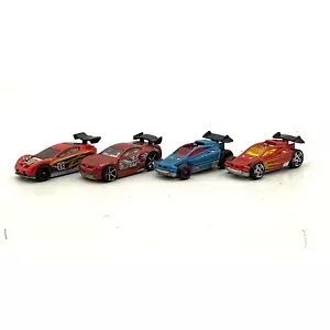 Lotto di 4 auto pressofuse Hot Wheels Power Rage / Synkro / SpecTyte blu rosso - Foto 1 di 13