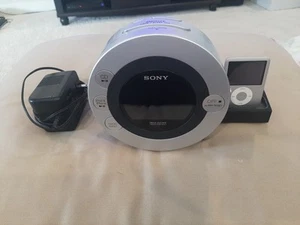 Sony Dream Machine ICF-CD3iP AM/FM Radio Alarm Clock iPod CD Tested & Works - Picture 1 of 18