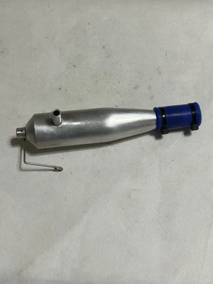 Silenciador de escape Team Associated Rc10gt usado vintage peças de carro de controle remoto - Imagem 1 de 4