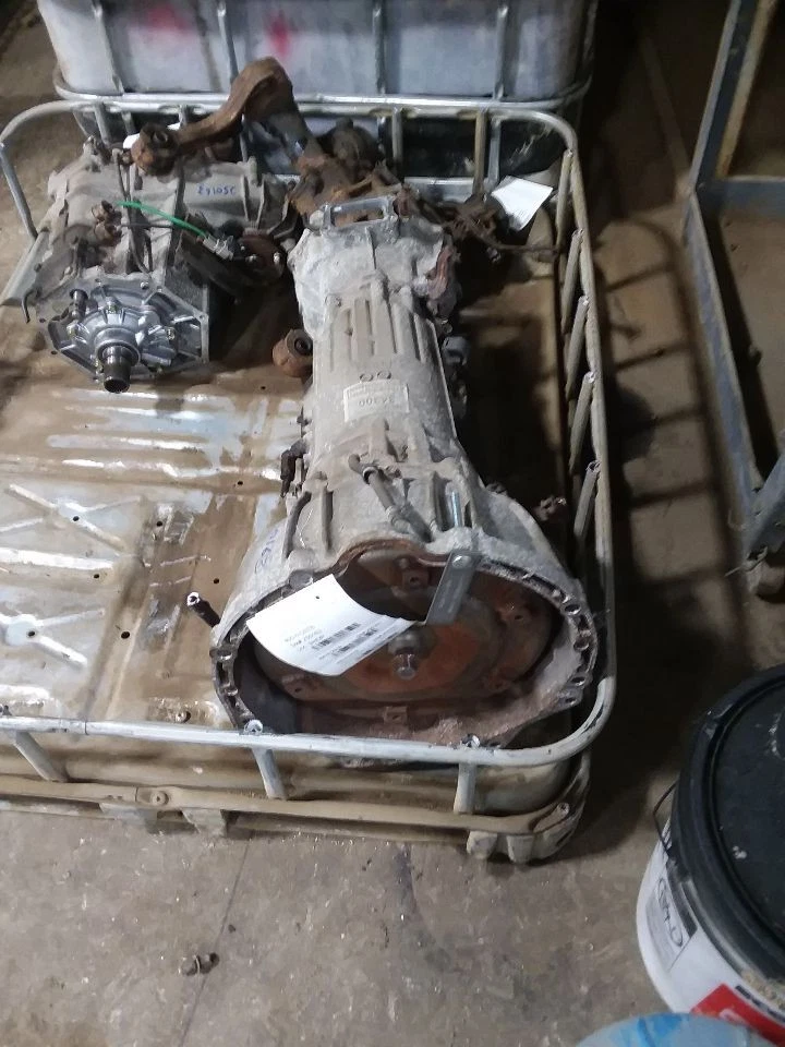 Transmisión automática 4x4 compatible con 03-04 SEQUOIA 2052570 Foto 1 de 4