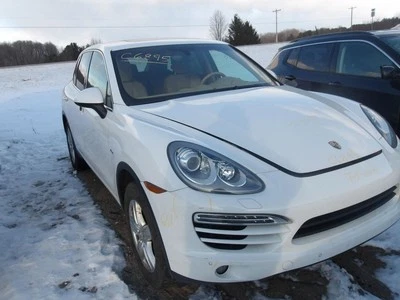 Radiador compatible con 11-18 PORSCHE CAYENNE 2038052 Foto 1 de 4