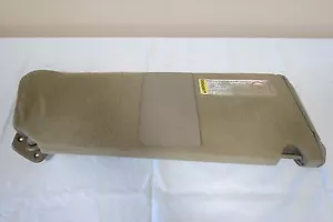 ✅ 98 99 00 01 02 Lincoln Navigator lado conductor izquierdo parasol tela bronceada OEM - Imagen 1 de 9