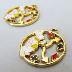 Dijes enchapados en oro conejo blanco de 23 mm C6145 - 2, 5 o 10 piezas - Imagen 1 de 2