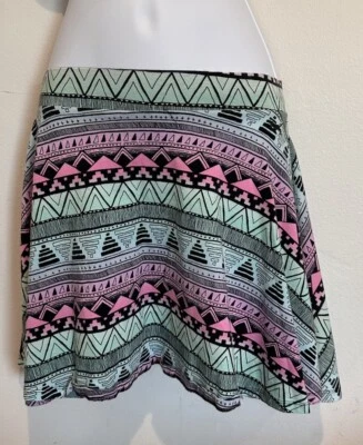 Victorias Secret Pink Mini Skirt Geometric Aztec Pattern Women's Small S/P - Image 1 of 4