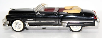 ROAD SIGNATURE USATO 1:43 AUTO DIE CAST CADILLAC COUPE DEVILLE 1949 EDI 8 VARIE - Immagine 1 di 4
