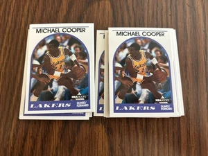 MICHAEL COOPER - 1989-90 HOOPS #187 LOT OF ( 100 ) CARDS - Picture 1 of 1