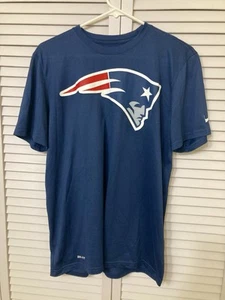Nike New England Patriots Men’s Dri- Fit T-Shirt SZ L Athletic Cut NFL - Picture 1 of 5