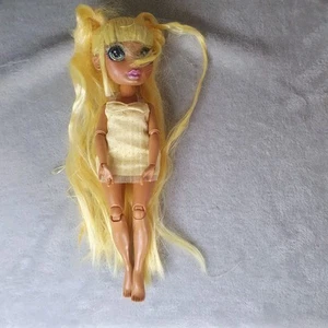 Rainbow High Sunny Madison Modepuppe gelbe Haare 2019 MGA 10" groß grob. - Bild 1 von 9