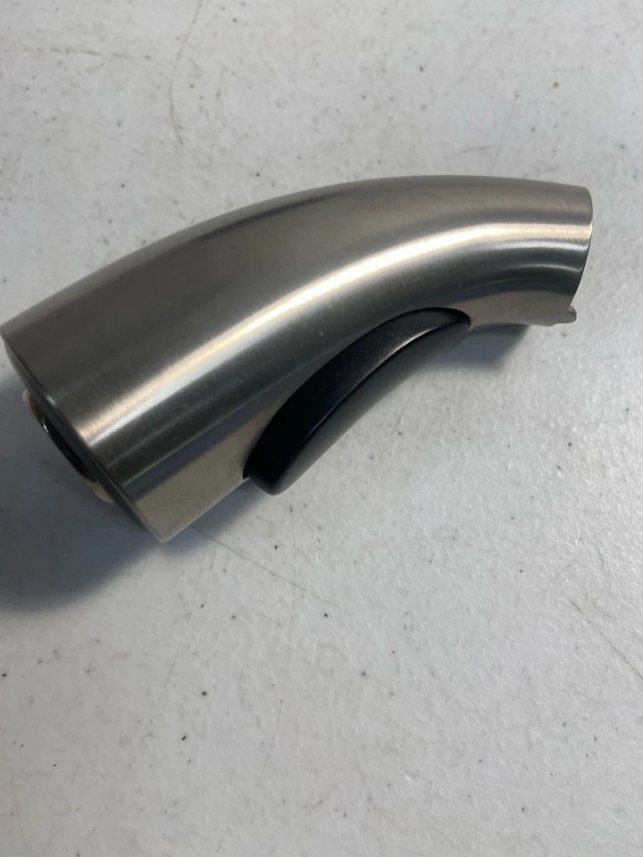 Pfister 950-189S Avanti Pullout Spray Head Only - Stainless Steel - Image 1 of 1