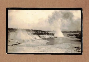 Foto der Niagrafälle im Winter von Robert W. Sarge 1923 - Bild 1 von 2